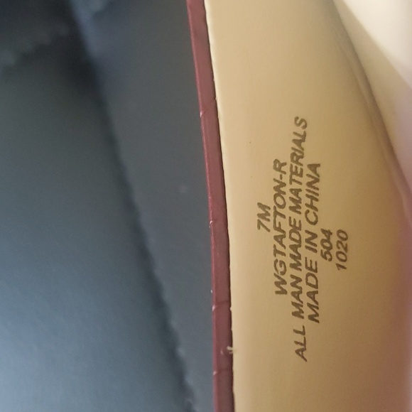 Guess 5" Heels - Picture 10 of 10